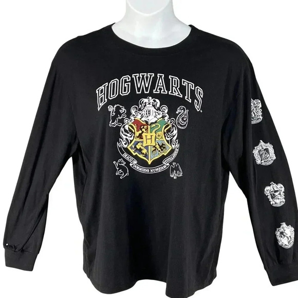 Harry Potter Hogwarts 2X Long Sleeve Blk Shirt Wizarding World Crest Logo Witchy - Picture 5 of 13